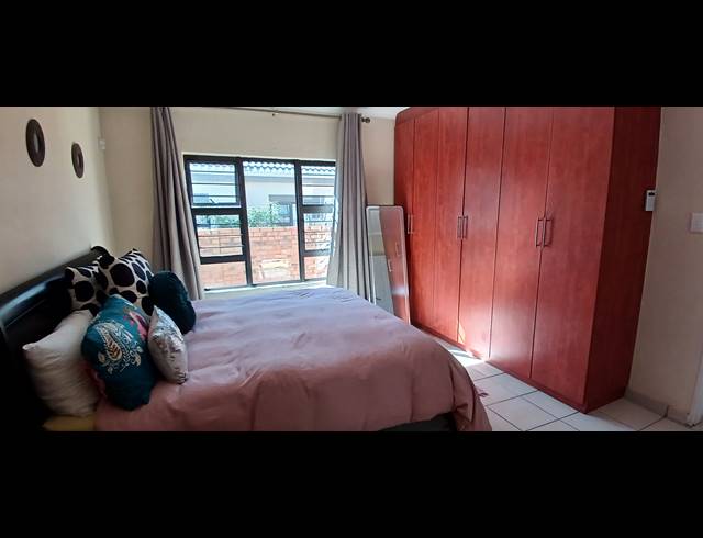 3 BEDROOM TOWNHOUSE FOR SALE IN MARELDEN
